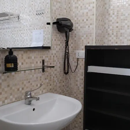 Cconforthotels Crispi Appartement