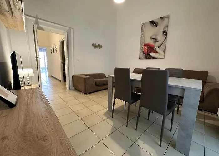 Cconforthotels Crispi Бари